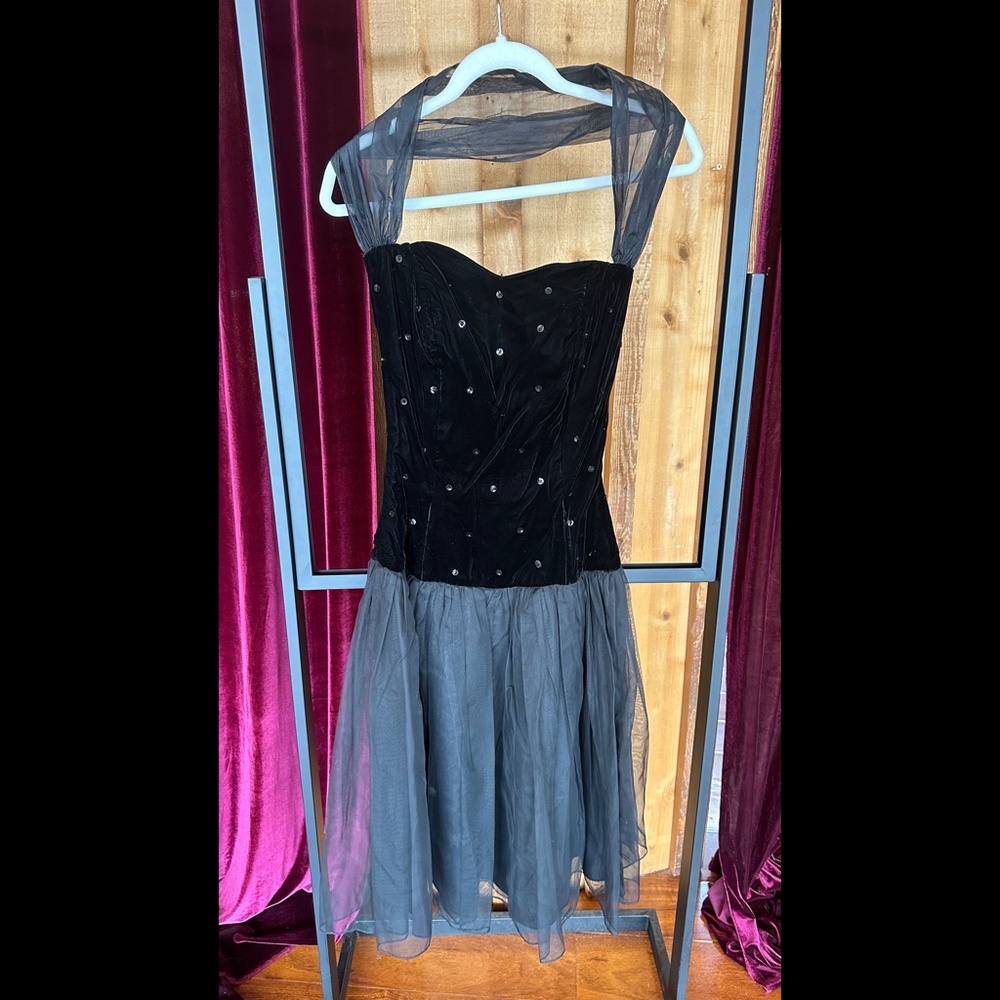 Vintage Black Backless Laurel Dress- Velvet-Like and Tulle-like